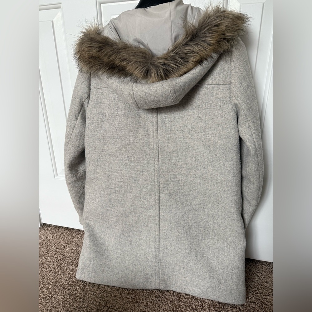 J. Crew Light Gray Wool-Blend Trench Coat with Faux-Fur Hood - Picture 5 of 5
